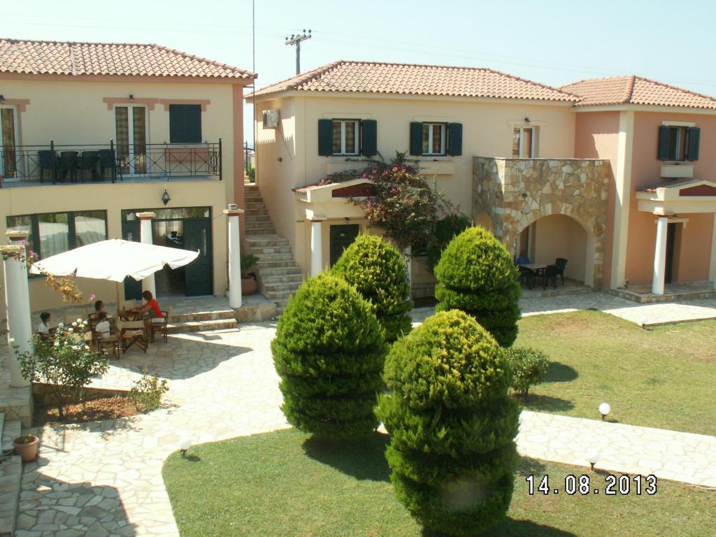 Elanthi Village Apartments Kalamaki  Exterior photo